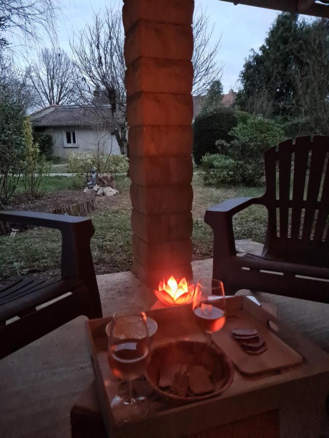Les Cedres Bleus Bed and Breakfast Saint-Medard-de-Mussidan Εξωτερικό φωτογραφία