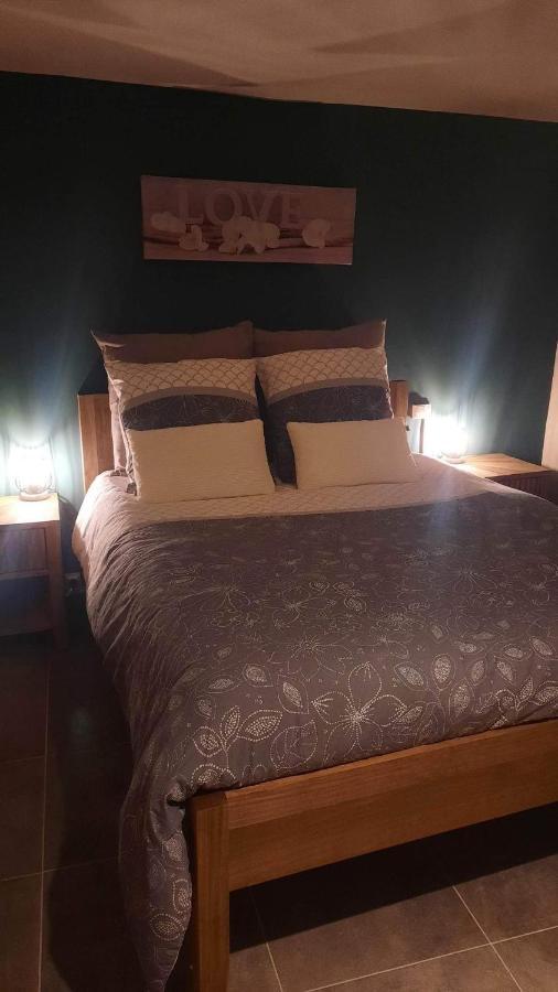 Les Cedres Bleus Bed and Breakfast Saint-Medard-de-Mussidan Εξωτερικό φωτογραφία