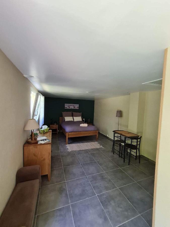 Les Cedres Bleus Bed and Breakfast Saint-Medard-de-Mussidan Εξωτερικό φωτογραφία